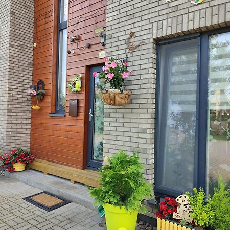 Geltoni Apartamentai Palanga Exterior foto