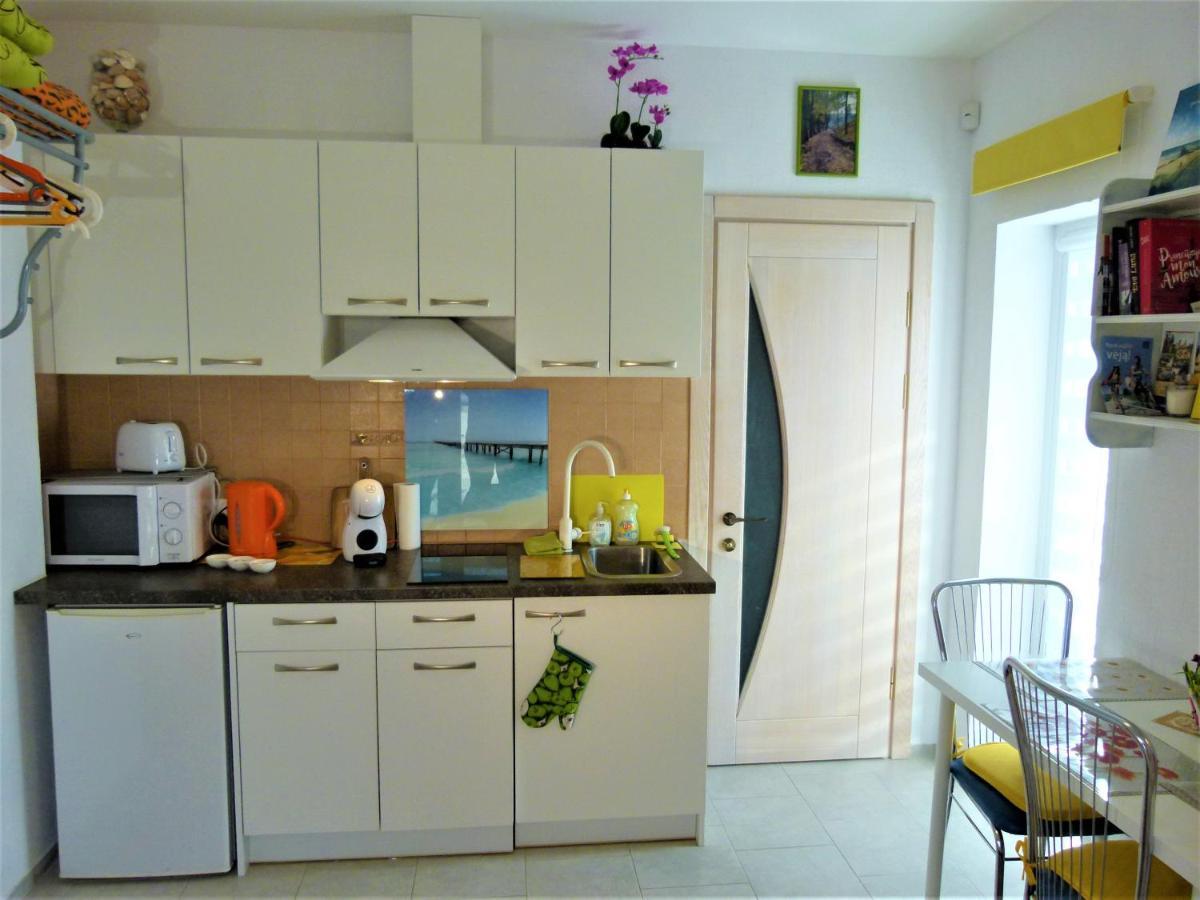 Geltoni Apartamentai Palanga Exterior foto